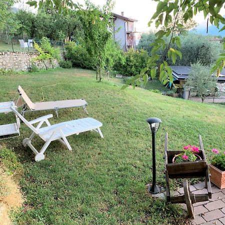 La Casa Nel Bosco Apartment มัลเชซิเน ภายนอก รูปภาพ