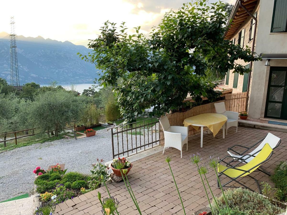 La Casa Nel Bosco Apartment มัลเชซิเน ภายนอก รูปภาพ